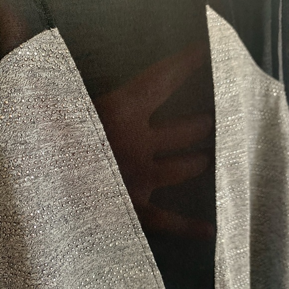 SOPHIE RUE Metallic Sleeveless Sheer V Top - Picture 7 of 12